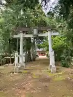 塚崎香取神社の{uncategorized: "未分類", other: "その他", undefined: "問題あり", building: "その他建物", grave: "お墓", sacred_gate: "鳥居", guardian: "狛犬", statue: "像", buddha: "仏像", history: "歴史", nature: "自然", garden: "庭園", animal: "動物", pagoda: "塔", temizu: "手水舎", mountain_gate: "山門・神門", sanctuary: "本殿・本堂", subordinate: "末社・摂社", art: "芸術", scenery: "景色", jizo: "地蔵", ema: "絵馬", goshuin: "御朱印", omikuji: "おみくじ", items: "授与品その他", amulet: "お守り", goshuincho: "御朱印帳", eats: "食事", festival: "お祭り", votive_dance: "神楽", shichigosan: "七五三参", wedding: "結婚式", experience: "体験その他", initially: "初詣", around: "周辺", anti_infection: "感染症対策"}