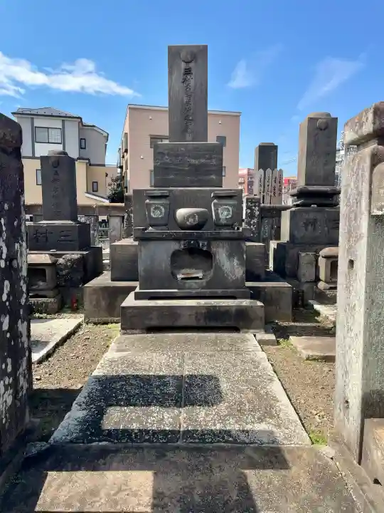 成佛寺の{uncategorized: "未分類", other: "その他", undefined: "問題あり", building: "その他建物", grave: "お墓", sacred_gate: "鳥居", guardian: "狛犬", statue: "像", buddha: "仏像", history: "歴史", nature: "自然", garden: "庭園", animal: "動物", pagoda: "塔", temizu: "手水舎", mountain_gate: "山門・神門", sanctuary: "本殿・本堂", subordinate: "末社・摂社", art: "芸術", scenery: "景色", jizo: "地蔵", ema: "絵馬", goshuin: "御朱印", omikuji: "おみくじ", items: "授与品その他", amulet: "お守り", goshuincho: "御朱印帳", eats: "食事", festival: "お祭り", votive_dance: "神楽", shichigosan: "七五三参", wedding: "結婚式", experience: "体験その他", initially: "初詣", around: "周辺", anti_infection: "感染症対策"}