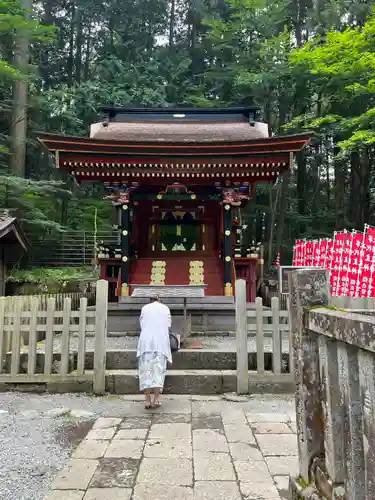 北口本宮冨士浅間神社の末社・摂社