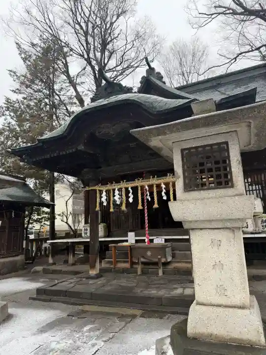 八剣神社の{uncategorized: "未分類", other: "その他", undefined: "問題あり", building: "その他建物", grave: "お墓", sacred_gate: "鳥居", guardian: "狛犬", statue: "像", buddha: "仏像", history: "歴史", nature: "自然", garden: "庭園", animal: "動物", pagoda: "塔", temizu: "手水舎", mountain_gate: "山門・神門", sanctuary: "本殿・本堂", subordinate: "末社・摂社", art: "芸術", scenery: "景色", jizo: "地蔵", ema: "絵馬", goshuin: "御朱印", omikuji: "おみくじ", items: "授与品その他", amulet: "お守り", goshuincho: "御朱印帳", eats: "食事", festival: "お祭り", votive_dance: "神楽", shichigosan: "七五三参", wedding: "結婚式", experience: "体験その他", initially: "初詣", around: "周辺", anti_infection: "感染症対策"}