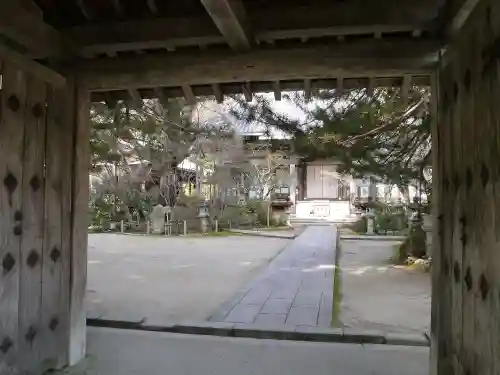 西明寺の山門・神門