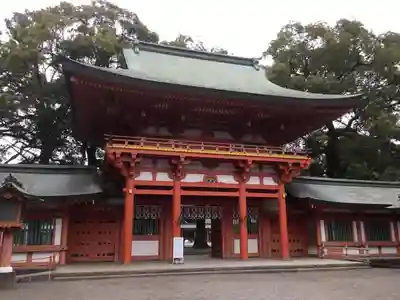 武蔵一宮氷川神社の山門・神門