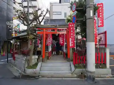 装束稲荷神社(王子稲荷神社境外摂社)の鳥居