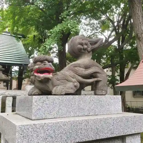 氷川神社の狛犬