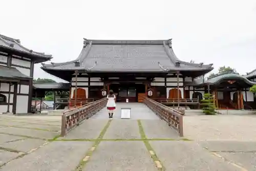 宝泉寺の本殿・本堂