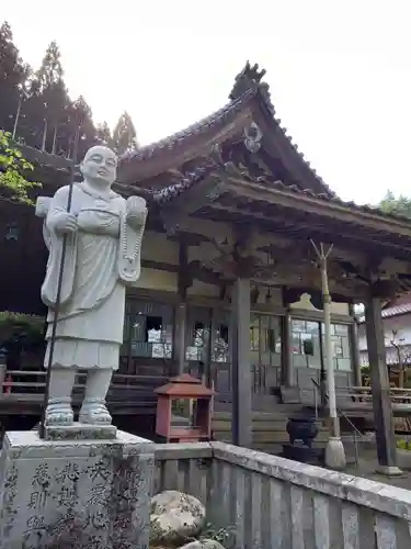 延応寺の本殿・本堂