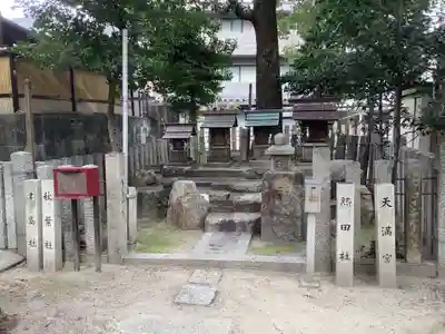 八幡社（大秋八幡社）の末社・摂社