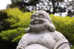 安楽寺の像