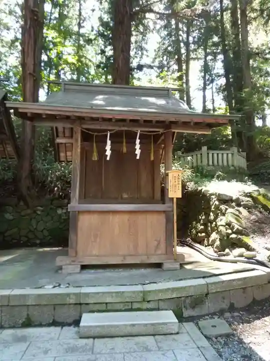 諏訪大社下社春宮(長野県)