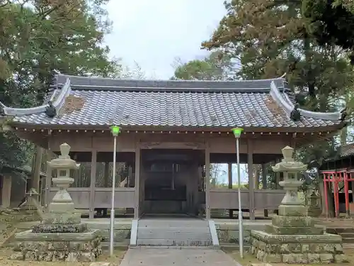若一神社の本殿・本堂