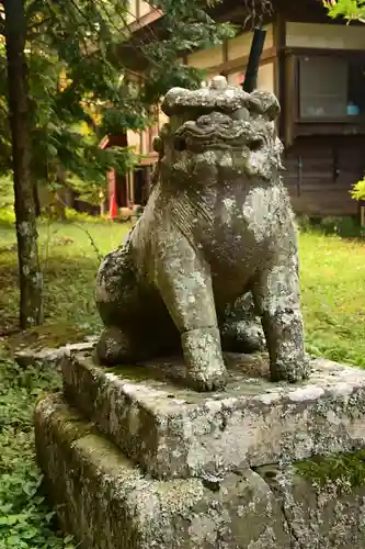 新海三社神社(長野県)