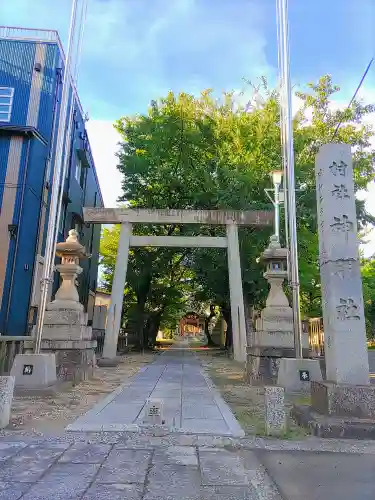 神明社の鳥居