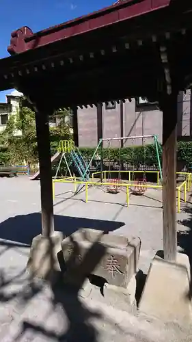 胡禄神社の手水舎