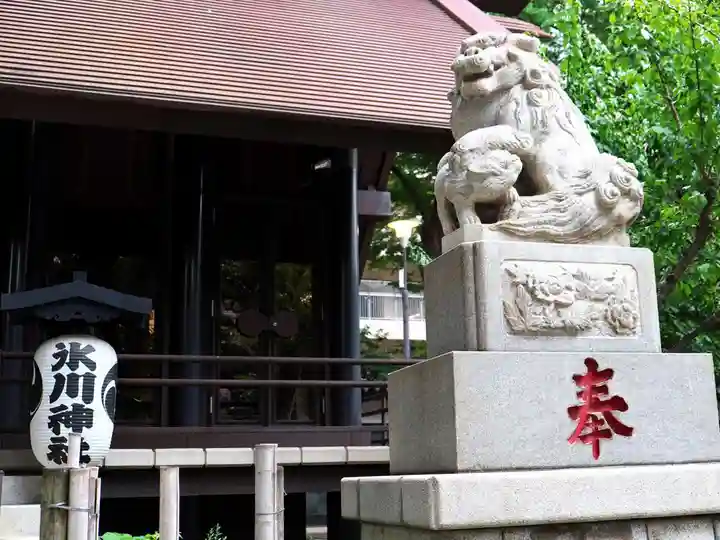 高円寺氷川神社の狛犬