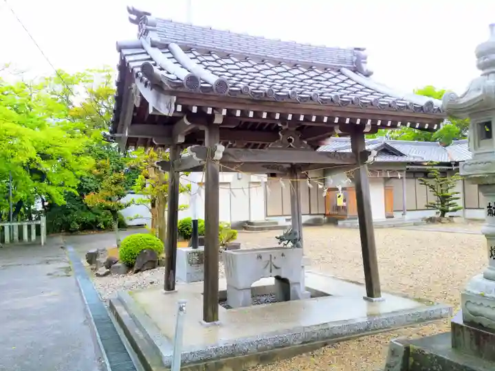 八幡社(東尾八幡社)の手水舎