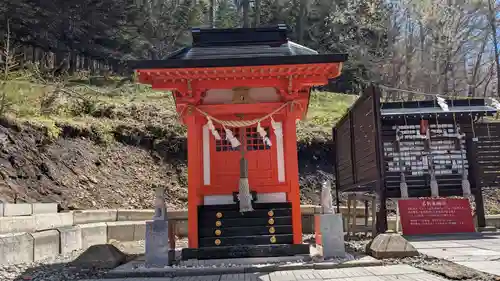浦幌神社・乳神神社の末社・摂社