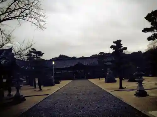 誉田八幡宮の本殿・本堂
