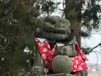 高司神社〜むすびの神の鎮まる社〜の狛犬