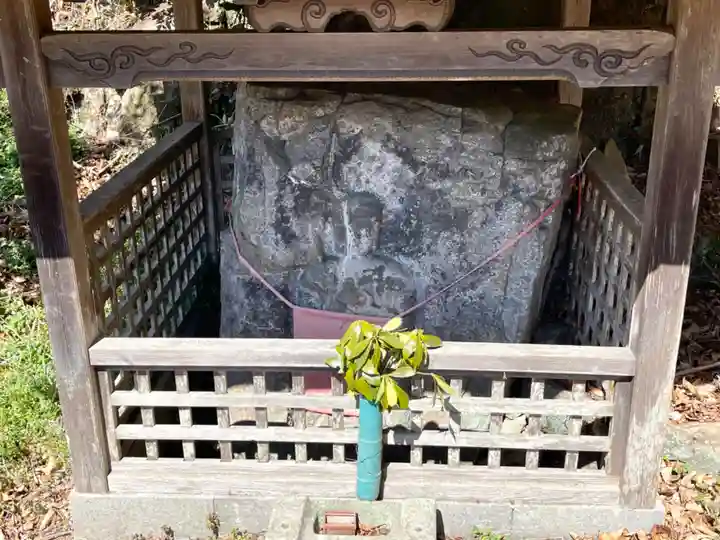 川尻地蔵磨崖仏(奈良県)