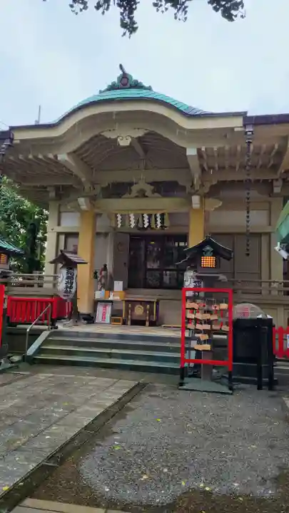 矢先稲荷神社の本殿・本堂
