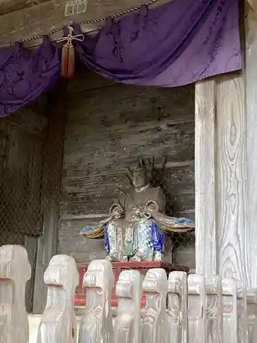 鳥海山大物忌神社蕨岡口ノ宮の像