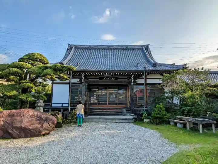 妙淵寺の本殿・本堂