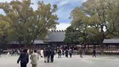 熱田神宮の{uncategorized: "未分類", other: "その他", undefined: "問題あり", building: "その他建物", grave: "お墓", sacred_gate: "鳥居", guardian: "狛犬", statue: "像", buddha: "仏像", history: "歴史", nature: "自然", garden: "庭園", animal: "動物", pagoda: "塔", temizu: "手水舎", mountain_gate: "山門・神門", sanctuary: "本殿・本堂", subordinate: "末社・摂社", art: "芸術", scenery: "景色", jizo: "地蔵", ema: "絵馬", goshuin: "御朱印", omikuji: "おみくじ", items: "授与品その他", amulet: "お守り", goshuincho: "御朱印帳", eats: "食事", festival: "お祭り", votive_dance: "神楽", shichigosan: "七五三参", wedding: "結婚式", experience: "体験その他", initially: "初詣", around: "周辺", anti_infection: "感染症対策"}