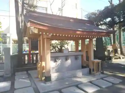 お三の宮日枝神社の手水舎