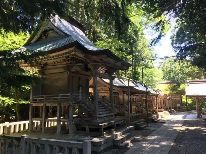 彌彦神社の末社・摂社