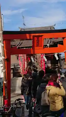 白魚稲荷神社の鳥居