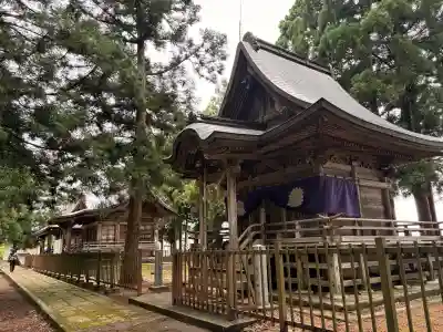 三輪神社の{uncategorized: "未分類", other: "その他", undefined: "問題あり", building: "その他建物", grave: "お墓", sacred_gate: "鳥居", guardian: "狛犬", statue: "像", buddha: "仏像", history: "歴史", nature: "自然", garden: "庭園", animal: "動物", pagoda: "塔", temizu: "手水舎", mountain_gate: "山門・神門", sanctuary: "本殿・本堂", subordinate: "末社・摂社", art: "芸術", scenery: "景色", jizo: "地蔵", ema: "絵馬", goshuin: "御朱印", omikuji: "おみくじ", items: "授与品その他", amulet: "お守り", goshuincho: "御朱印帳", eats: "食事", festival: "お祭り", votive_dance: "神楽", shichigosan: "七五三参", wedding: "結婚式", experience: "体験その他", initially: "初詣", around: "周辺", anti_infection: "感染症対策"}