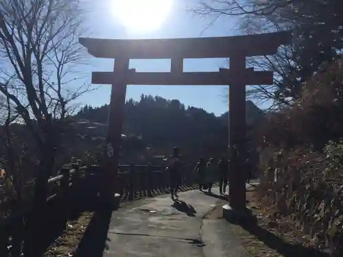 武蔵御嶽神社の鳥居