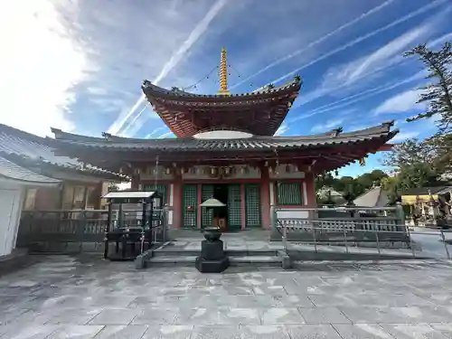 八事山 興正寺の塔