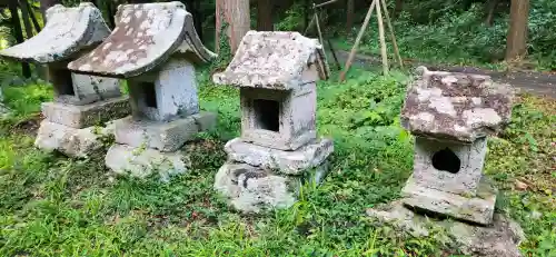 安久津八幡神社のお墓