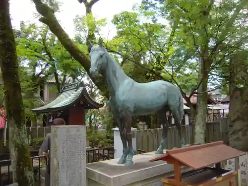 石切劔箭神社の狛犬