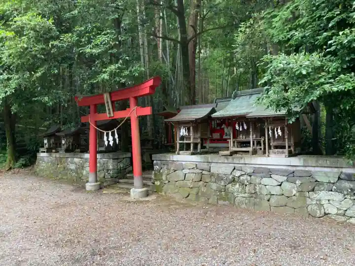 千足神社の末社・摂社