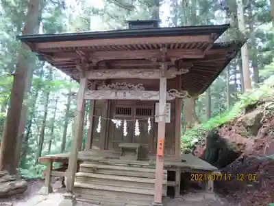 木幡山隠津島神社(二本松市)の末社・摂社