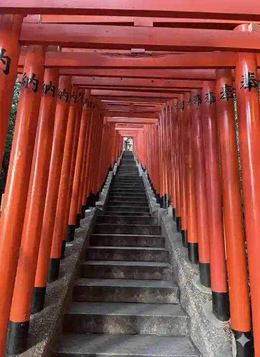 日枝神社の{uncategorized: "未分類", other: "その他", undefined: "問題あり", building: "その他建物", grave: "お墓", sacred_gate: "鳥居", guardian: "狛犬", statue: "像", buddha: "仏像", history: "歴史", nature: "自然", garden: "庭園", animal: "動物", pagoda: "塔", temizu: "手水舎", mountain_gate: "山門・神門", sanctuary: "本殿・本堂", subordinate: "末社・摂社", art: "芸術", scenery: "景色", jizo: "地蔵", ema: "絵馬", goshuin: "御朱印", omikuji: "おみくじ", items: "授与品その他", amulet: "お守り", goshuincho: "御朱印帳", eats: "食事", festival: "お祭り", votive_dance: "神楽", shichigosan: "七五三参", wedding: "結婚式", experience: "体験その他", initially: "初詣", around: "周辺", anti_infection: "感染症対策"}