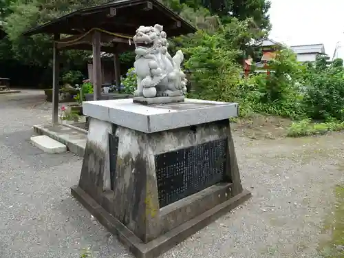 沼鉾神社の狛犬