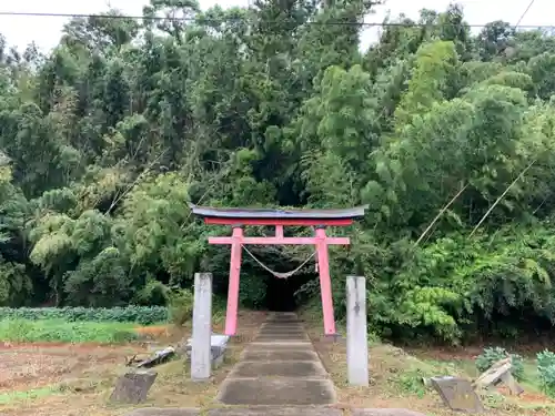 十二所神社の鳥居