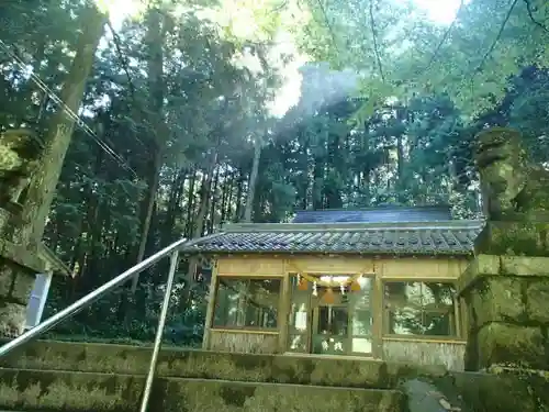 根道神社の建物その他