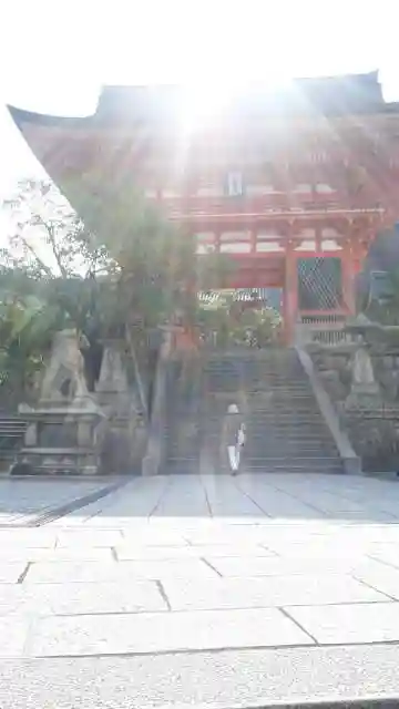 清水寺の山門・神門