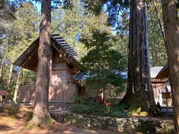 元伊勢内宮 皇大神社の{uncategorized: "未分類", other: "その他", undefined: "問題あり", building: "その他建物", grave: "お墓", sacred_gate: "鳥居", guardian: "狛犬", statue: "像", buddha: "仏像", history: "歴史", nature: "自然", garden: "庭園", animal: "動物", pagoda: "塔", temizu: "手水舎", mountain_gate: "山門・神門", sanctuary: "本殿・本堂", subordinate: "末社・摂社", art: "芸術", scenery: "景色", jizo: "地蔵", ema: "絵馬", goshuin: "御朱印", omikuji: "おみくじ", items: "授与品その他", amulet: "お守り", goshuincho: "御朱印帳", eats: "食事", festival: "お祭り", votive_dance: "神楽", shichigosan: "七五三参", wedding: "結婚式", experience: "体験その他", initially: "初詣", around: "周辺", anti_infection: "感染症対策"}