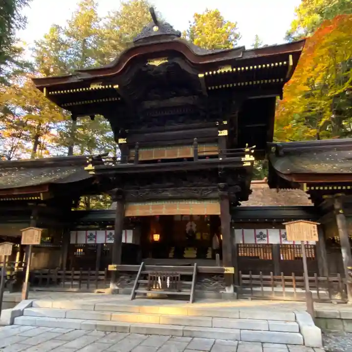 諏訪大社下社春宮の本殿・本堂