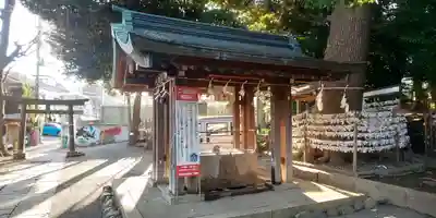 中目黒八幡神社の手水舎