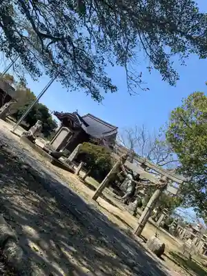 横浜神社の鳥居