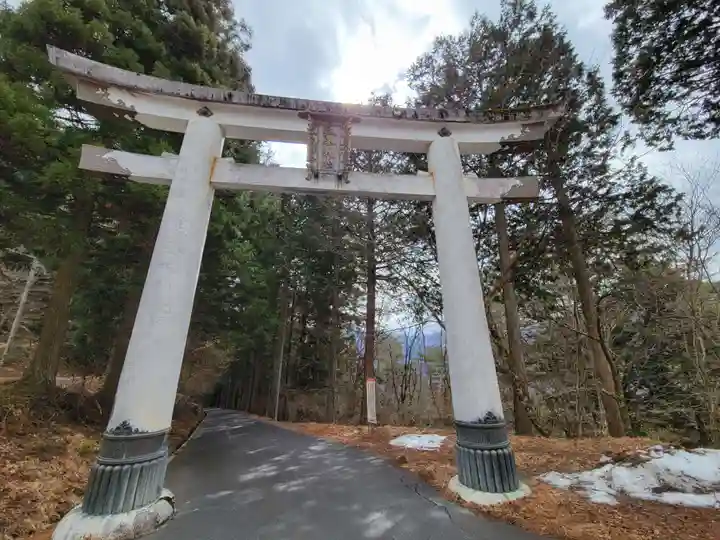 三峯神社(埼玉県)