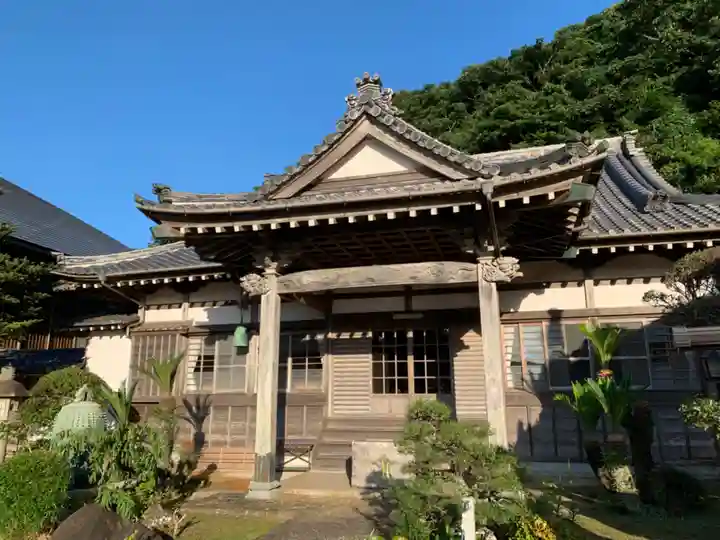 妙蓮寺の本殿・本堂