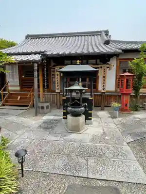 観音寺の本殿・本堂