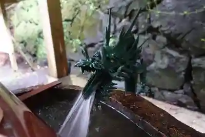 由岐神社の手水舎